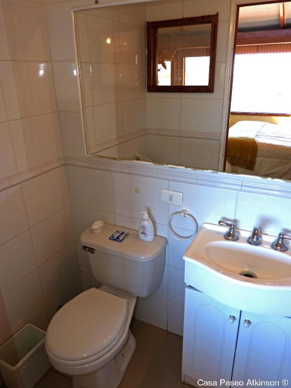 Casa Paseo Atkinson B&B บัลปาราอีโซ ห้อง รูปภาพ